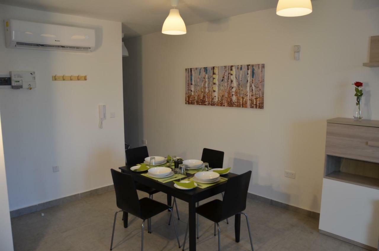 Pilgrim'S Rest Apartments Gzira Exteriör bild
