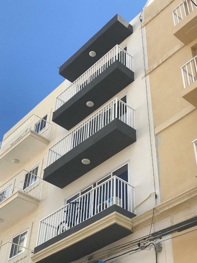 Pilgrim'S Rest Apartments Gzira Exteriör bild