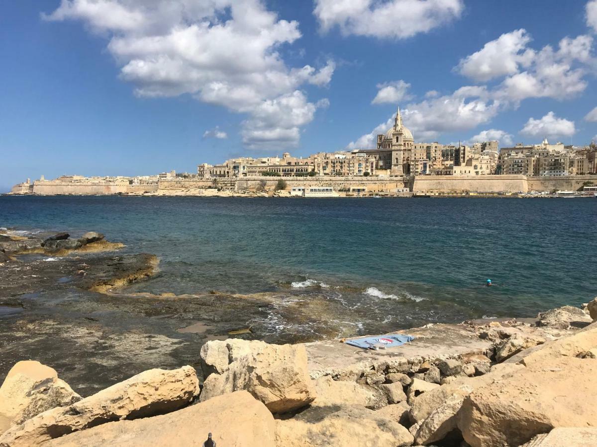 Pilgrim'S Rest Apartments Gzira Exteriör bild